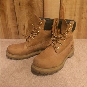 Women’s Timberland 6-inch Premium Boots